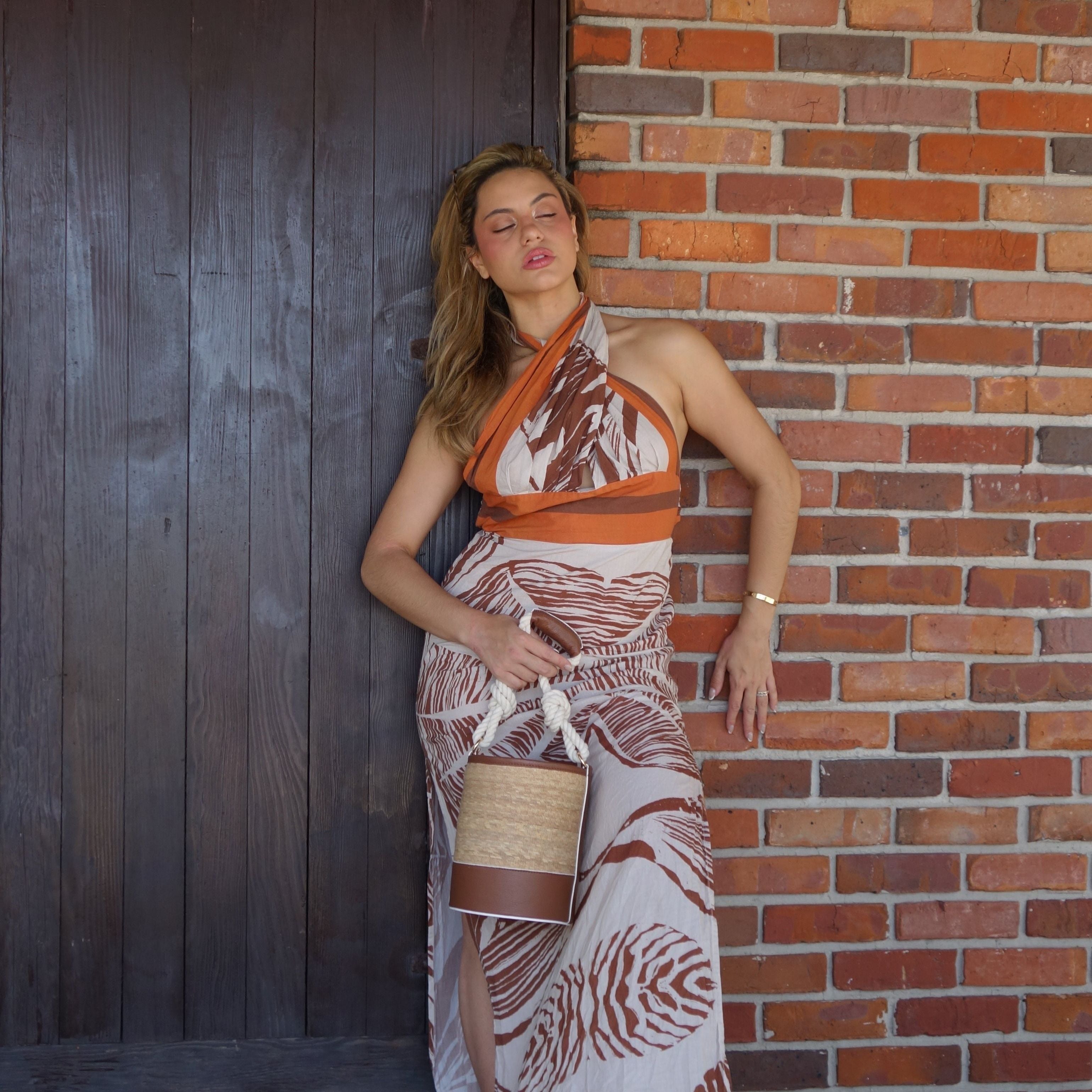 By Del Rio Monaco straw  bucket  brown 